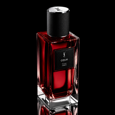 Yves Saint Laurent Cœur (Sample)